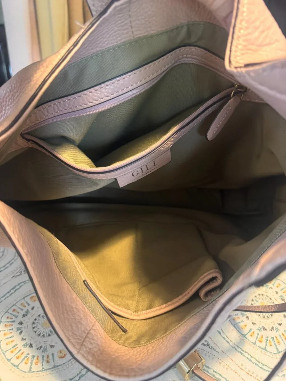 Soft & Sophisticated! G.I.L.I. Blush Pink Leather Hobo Bag